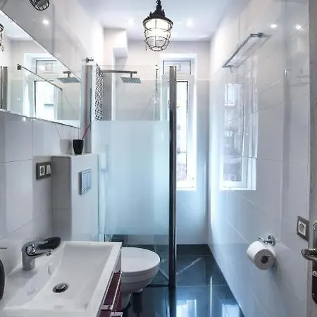 Buffet Glamour Apartment *